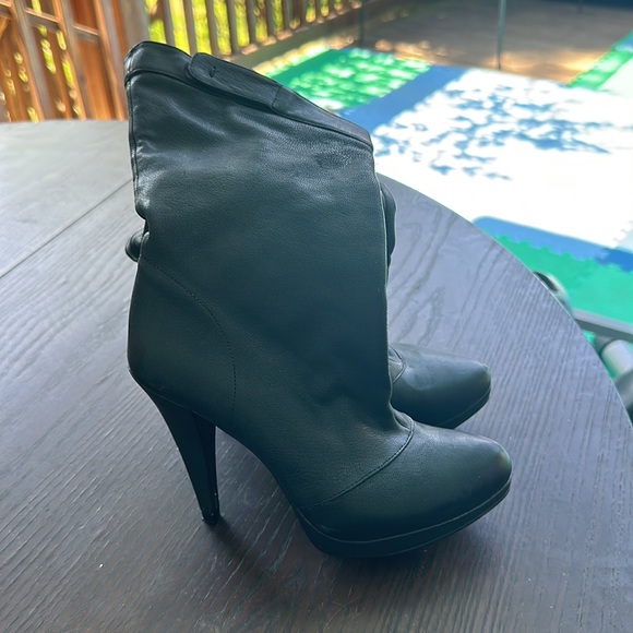 Boots - Picture 2 of 4